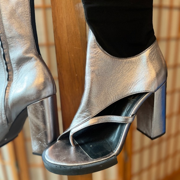 Silver and Black Knee-High Boots - Picture 2 of 4